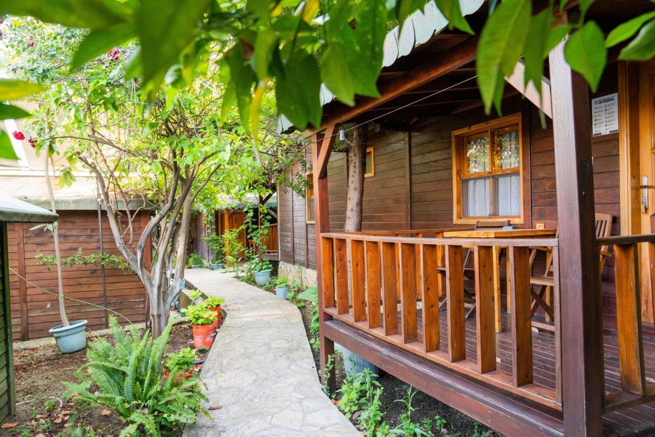 Ikiz Pension Bungalow Çıralı Exterior foto